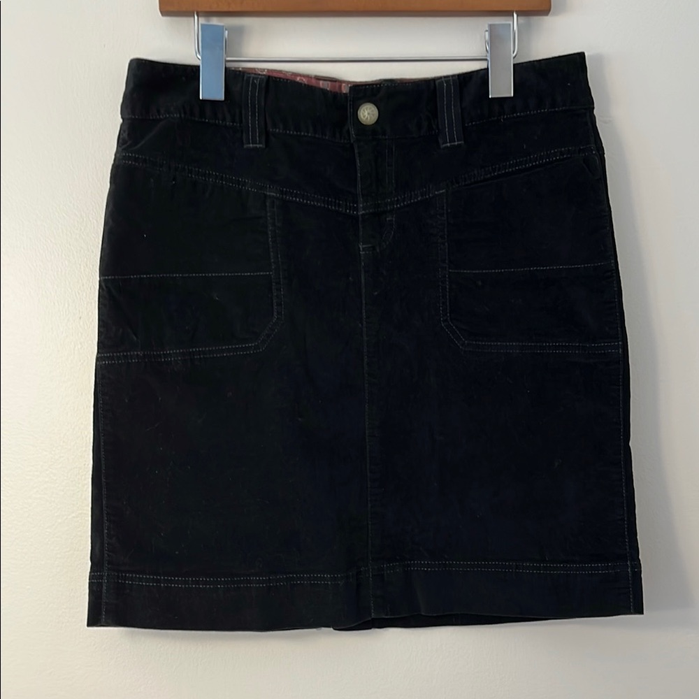 Classic Black Velvet Skirt by ALHLETA -Size Medium